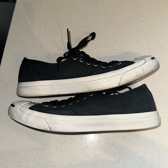 Men’s size 10.5 Converse Jack Purcell Low Top Shoes - Picture 4 of 7